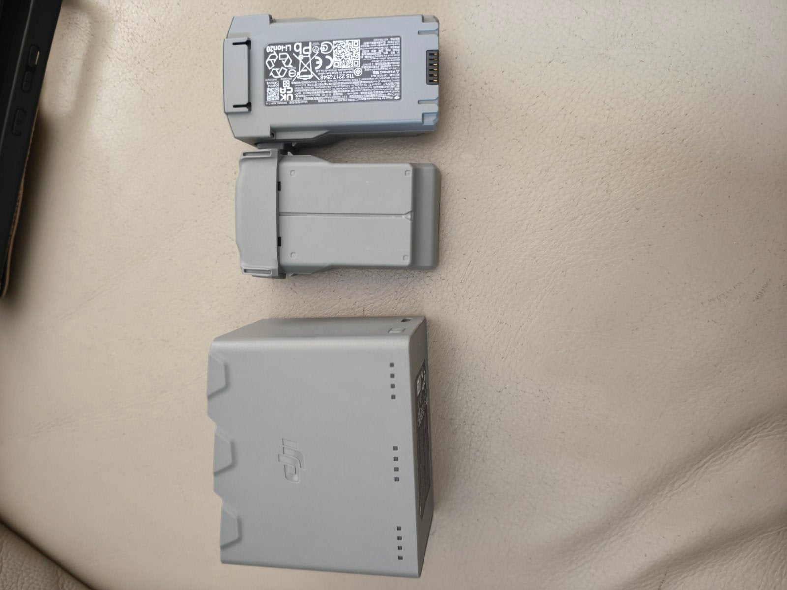 2x DJI mini Pro 5 PLUS batterij + charging Hub, Audio, Tv en Foto, Drones, Ophalen of Verzenden, DJI