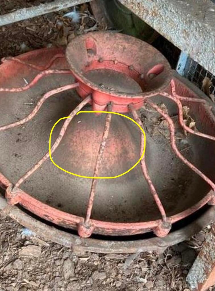 Voederbak, Dieren en Toebehoren