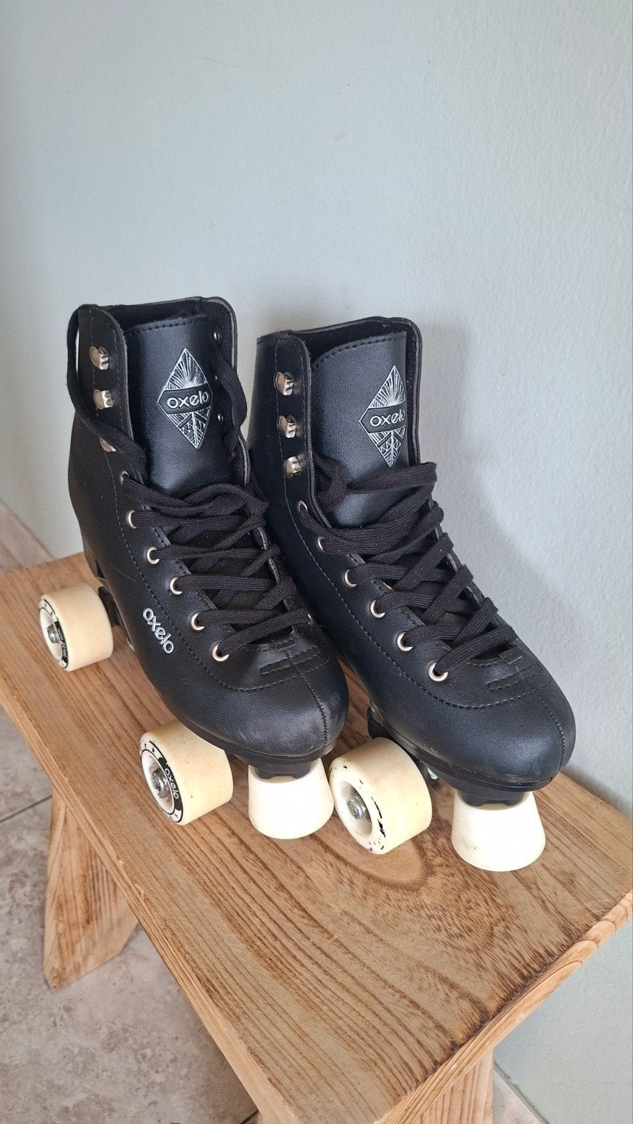 zwarte rolschaatsen maat 37, Sport en Fitness, Skeelers, Dames, Verstelbaar, Zo goed als nieuw, Inline skates 4 wielen