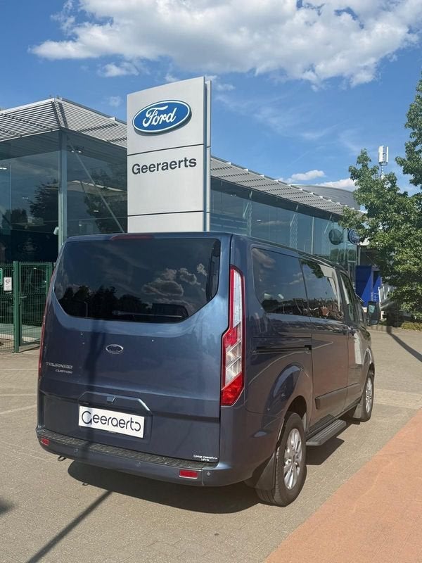 Ford Tourneo Custom TDCi 320S L1H1 Trend AUT., Autos, 8 places, Achat, https://public.car-pass.be/vhr/08681955-1c81-470a-aa2d-f0f7d9c2bff9