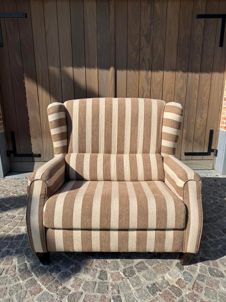 Loveseat 2-zits zetel landelijke stijl, Huis en Inrichting, Zetels | Zetels, Ophalen, Zo goed als nieuw