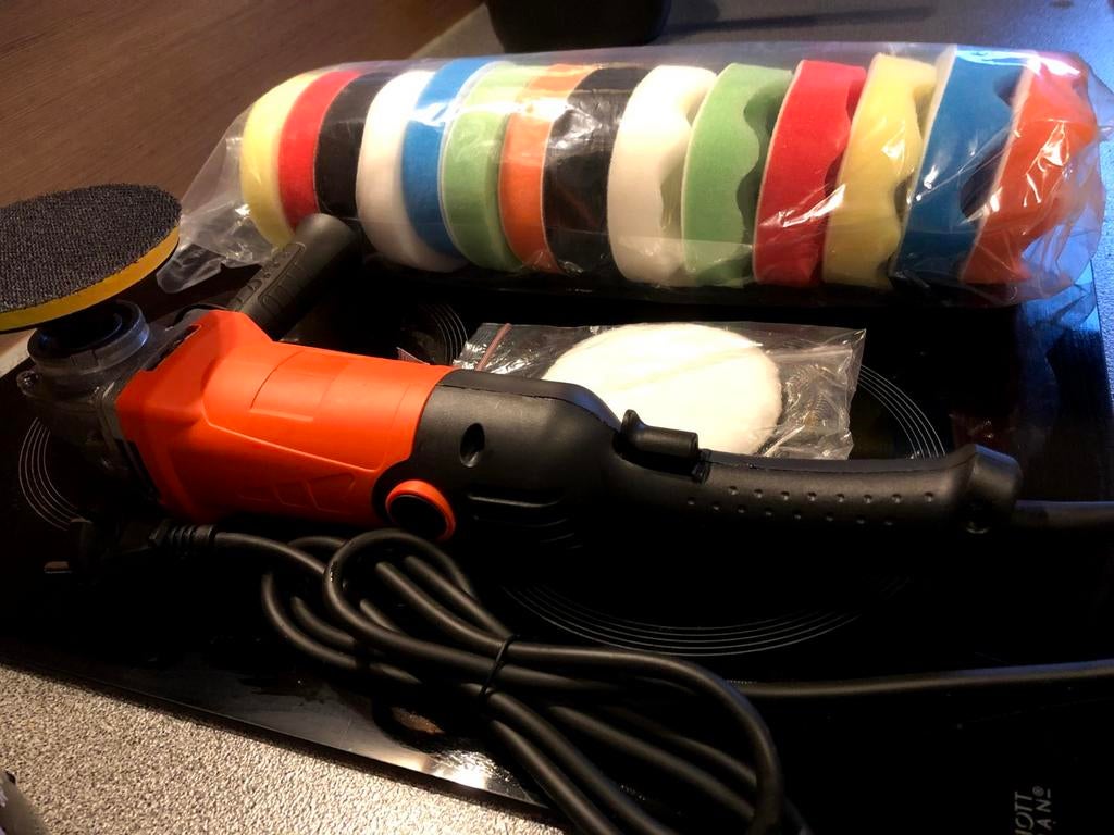 nouveau kit de polissage de 17 pièces à vitesse réglable Nou, Bricolage & Construction, Enlèvement ou Envoi