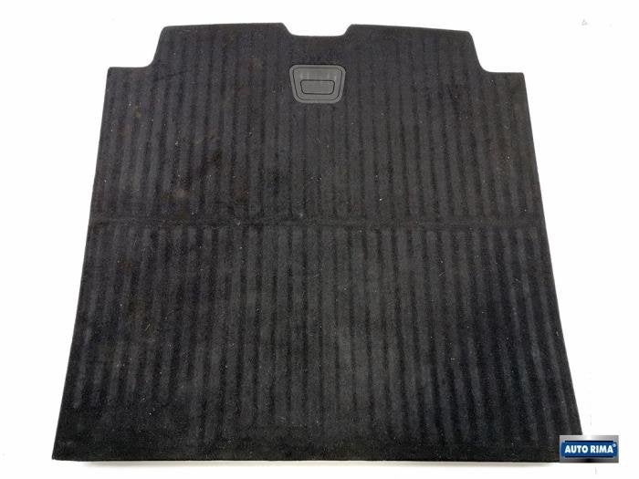 Plaque sol coffre d'un Volvo V60, -, 3 mois de garantie, -, -