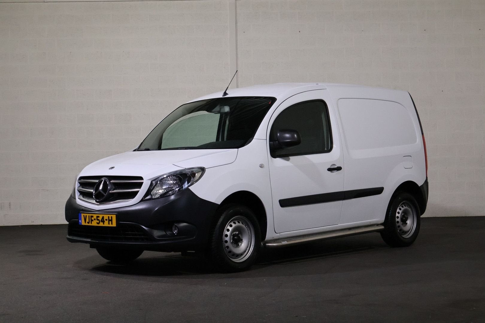Mercedes-Benz Citan 111 CDI Airco Navigatie Camera Trekhaak, Autos, Achat, Electronic Stability Program (ESP), Boîte manuelle