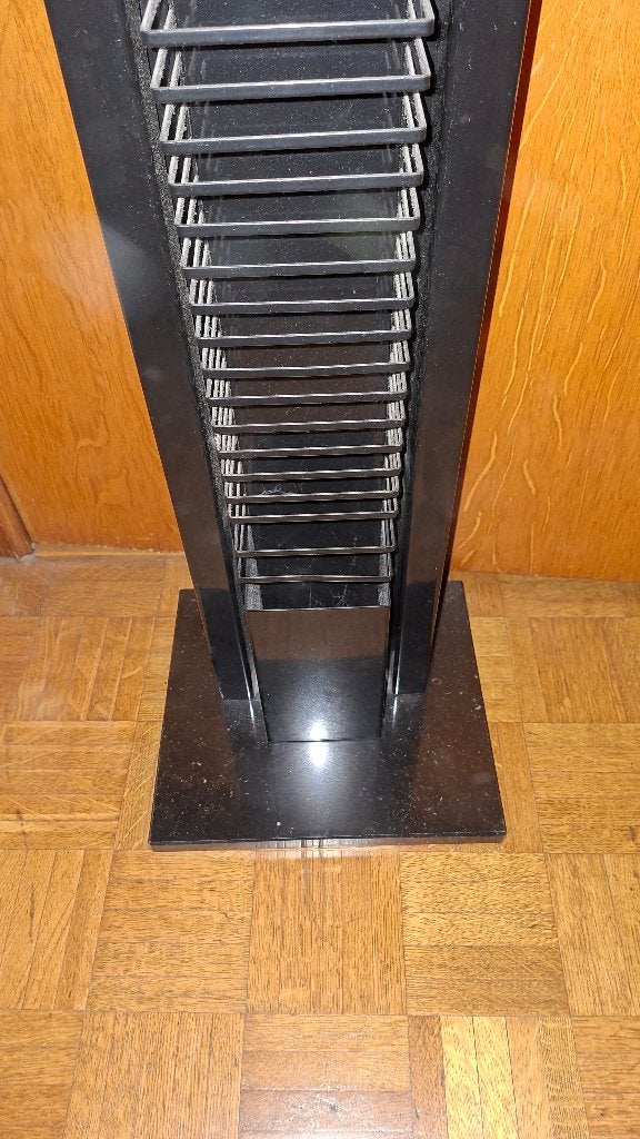 Rack/porte-CD/porte-CD design avec base en marbre, noir, Enlèvement, Utilisé, Métal, CD ou DVD
