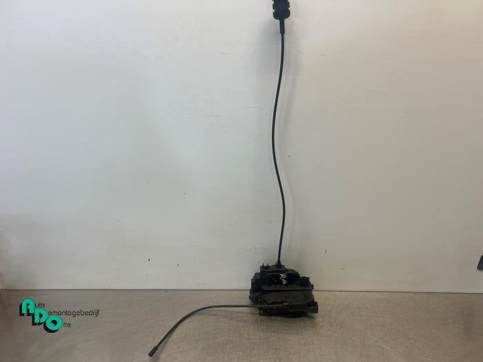 Serrure portière mécanique 4portes arrière droite d'un Re, Autos : Pièces & Accessoires, Carrosserie & Tôlerie, Renault, Utilisé