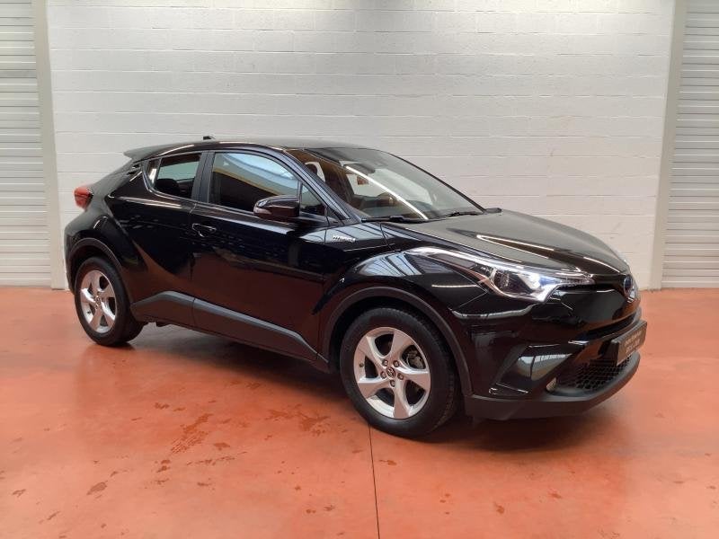 Toyota C-HR 1.8 C-ENTER Toyota C-HR 1.8 C-ENTER 72kw, https://public.car-pass.be/vhr/a2d24e30-a26c-43ea-ae7e-1be57e76dcb3, Achat