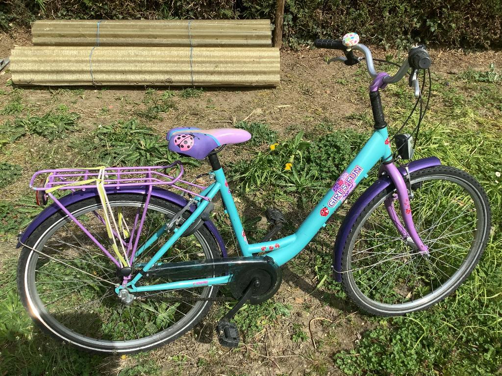 Meisjesfiets 26 inch, Fietsen en Brommers, Ophalen, Versnellingen