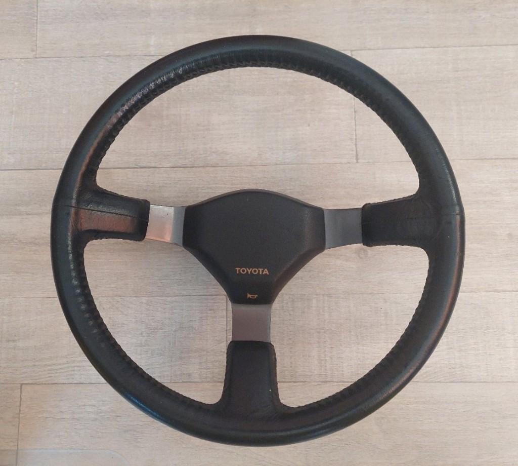 Volant d'origine Toyota AE-82/AE-86/AW-11 Corolla/MR, Enlèvement ou Envoi, Utilisé, Toyota