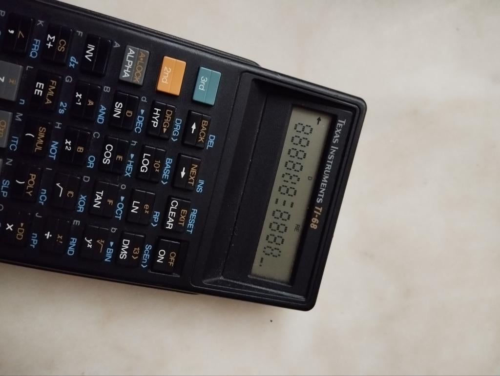 Rekenmachinr ti 68, Ophalen