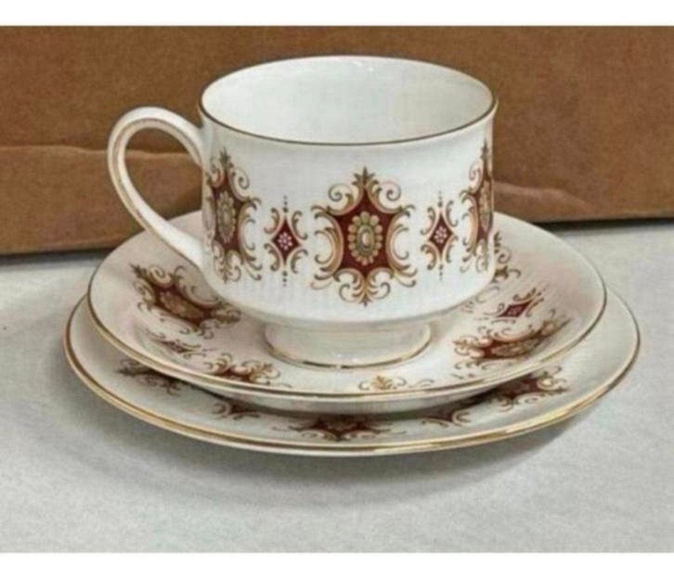 tasses thé, soucoupes assiettes Flamenco Paragon Bone China, Enlèvement ou Envoi