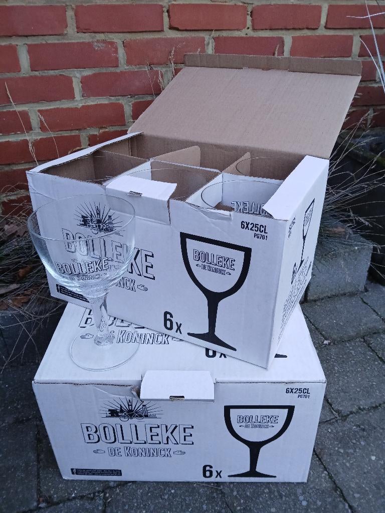 "Bolleke" , De Coninck, 11 stuks, Ophalen