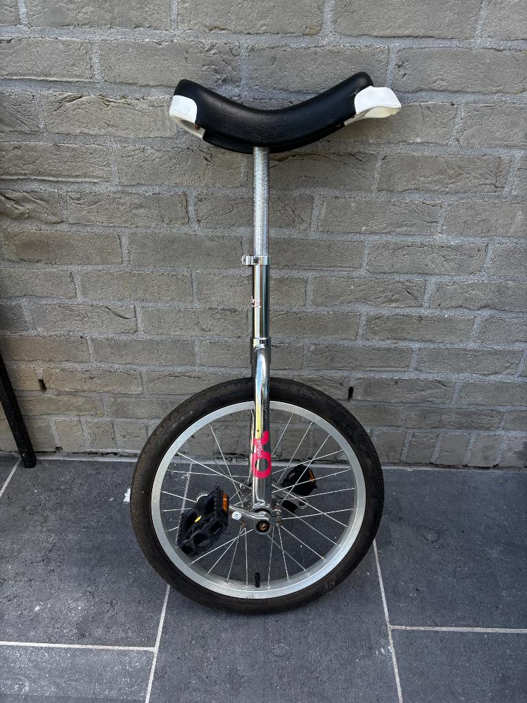 Monocycle, Ophalen, Gebruikt, Terugtraprem