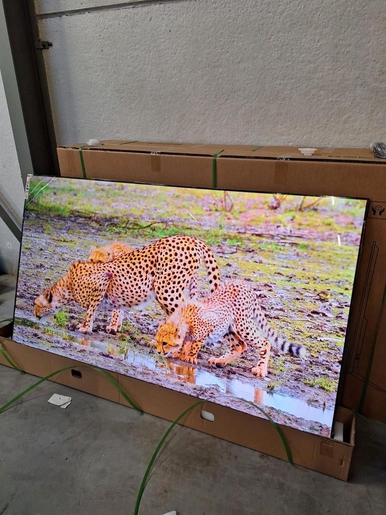 Smarttv neuf dans la boîte, garantie, wifi, youtube, netflix, TV, Hi-fi & Vidéo, Télévisions, Samsung, Smart TV, Enlèvement ou Envoi