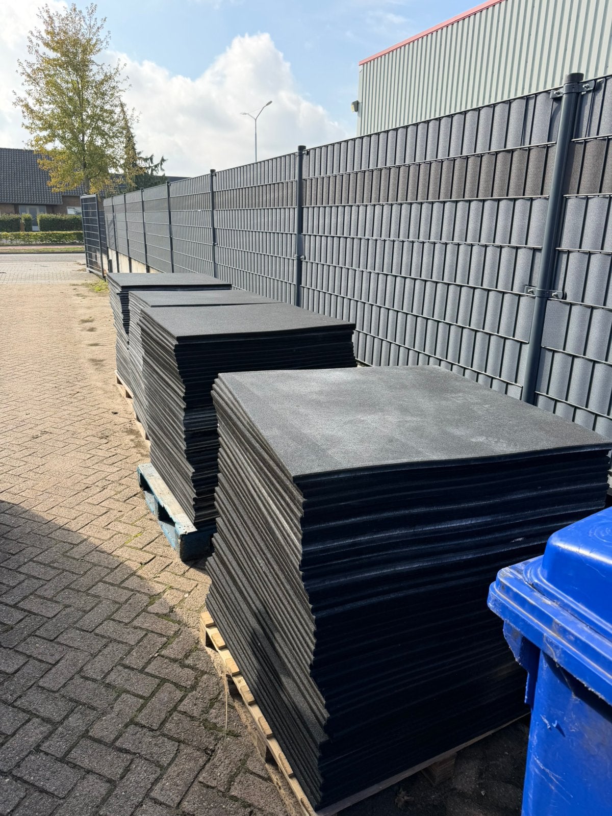 Rubberen Tegels 1m x 1m ,2cm Dikte, Ophalen, Gebruikt