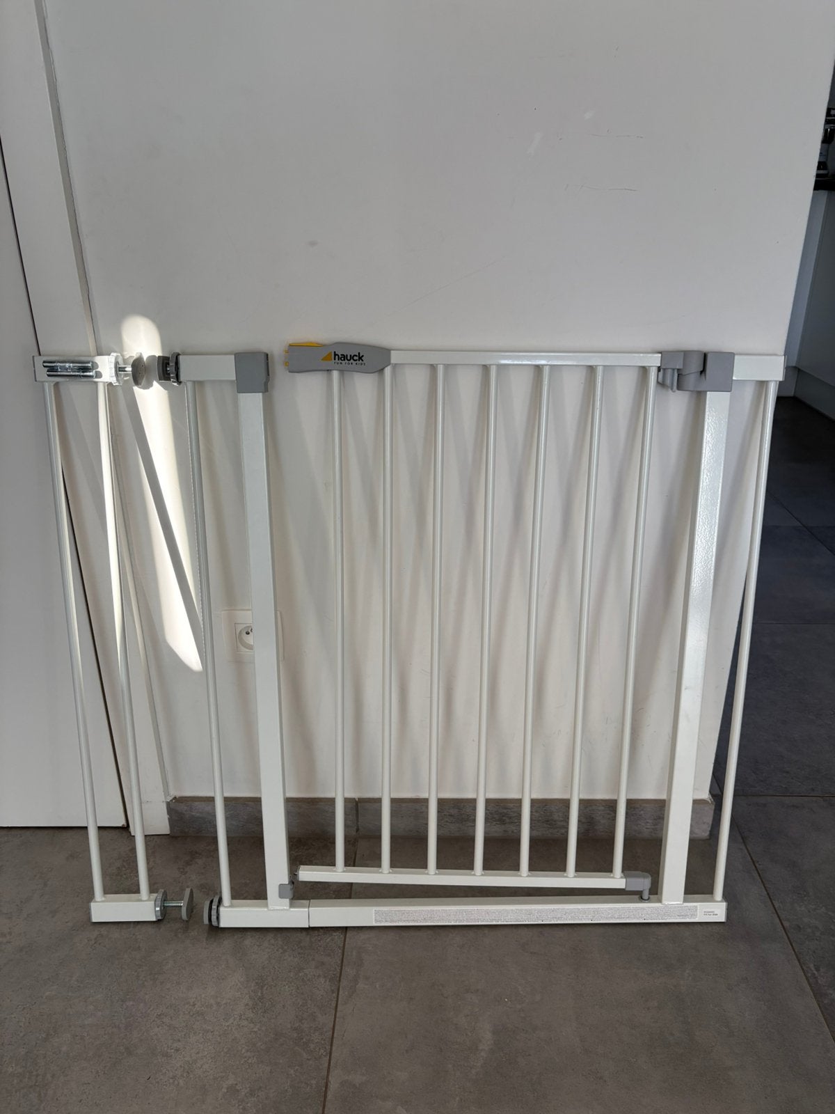 2 Barrières de Securite Enfant avec Extension - Blanc, Enfants & Bébés, Barrières, Comme neuf, Barrière de sécurité, Métal ou Fer