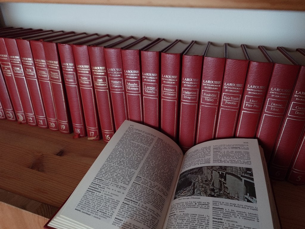 A donner - Larousse 25 volumes, Boeken, Ophalen, Complete serie, Zo goed als nieuw, LAROUSSE