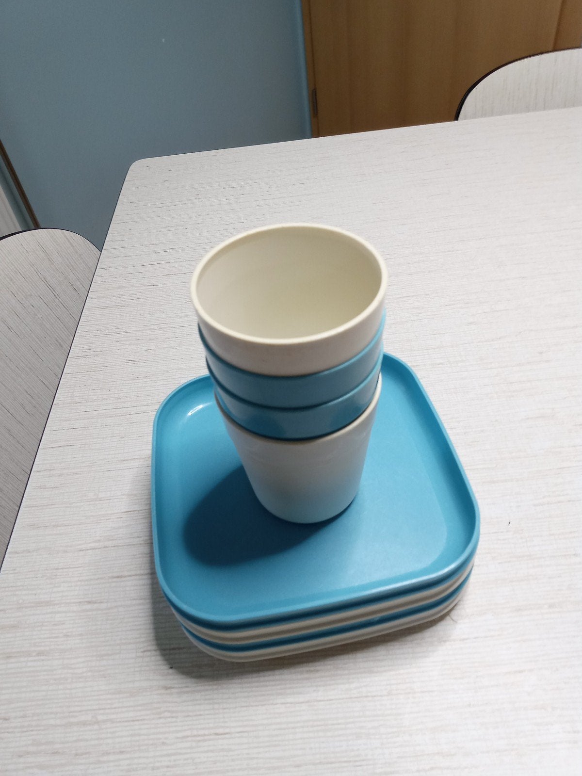 lot tupperware sauve planche a viande a v, Enlèvement ou Envoi, Comme neuf, Récipient ou Bol, Bleu