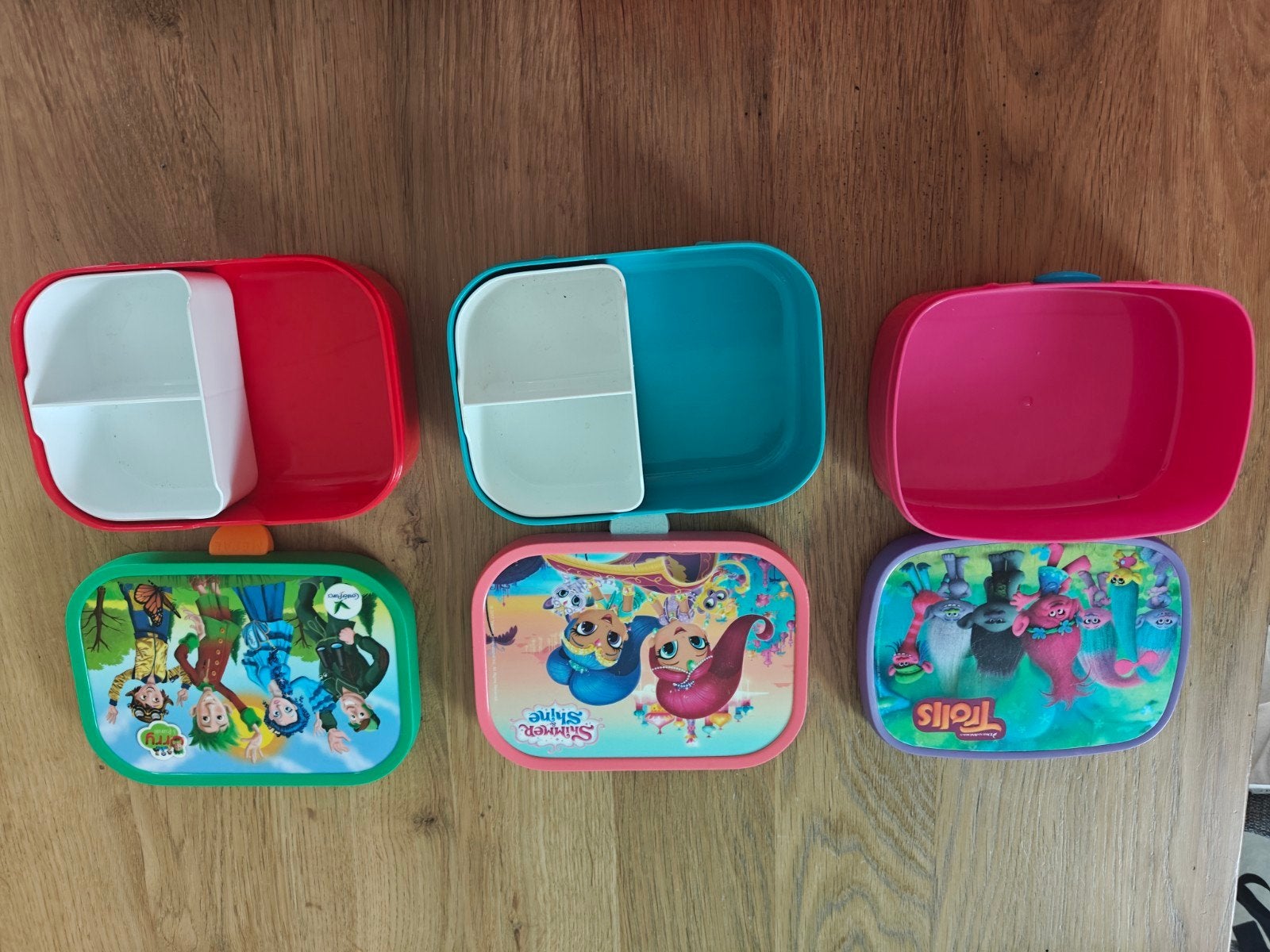3 brooddozen Mepal, Kinderen en Baby's, Ophalen, Zo goed als nieuw