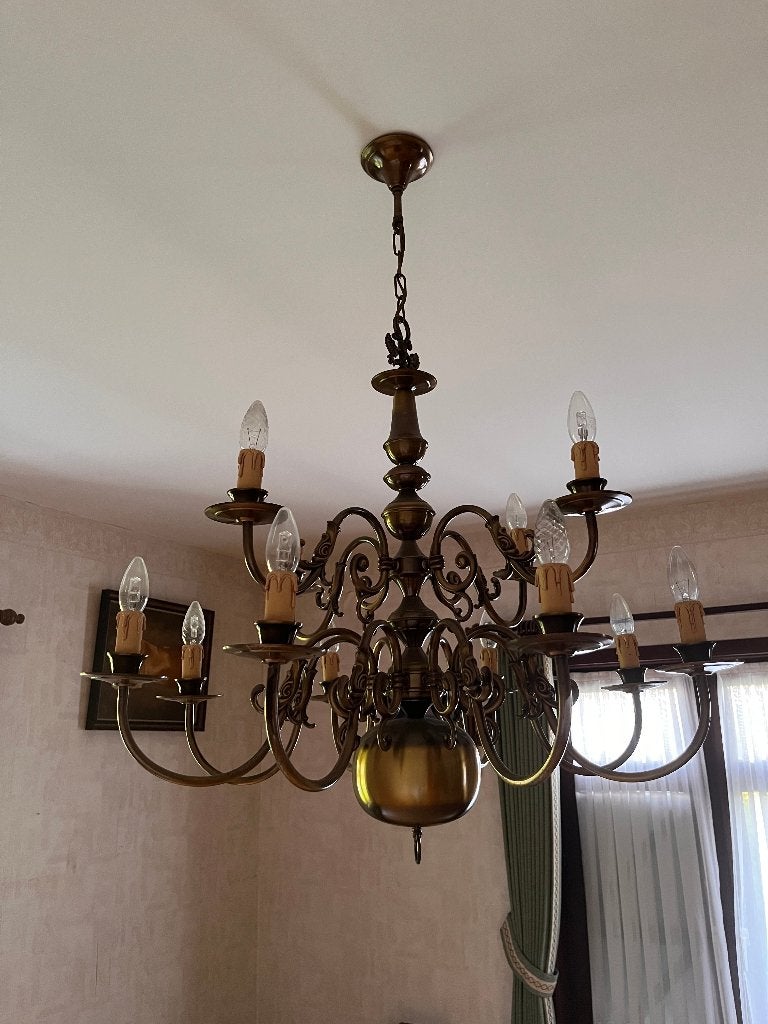 Rococo kroonluchter, massief messing met acanthusdecor, Ophalen