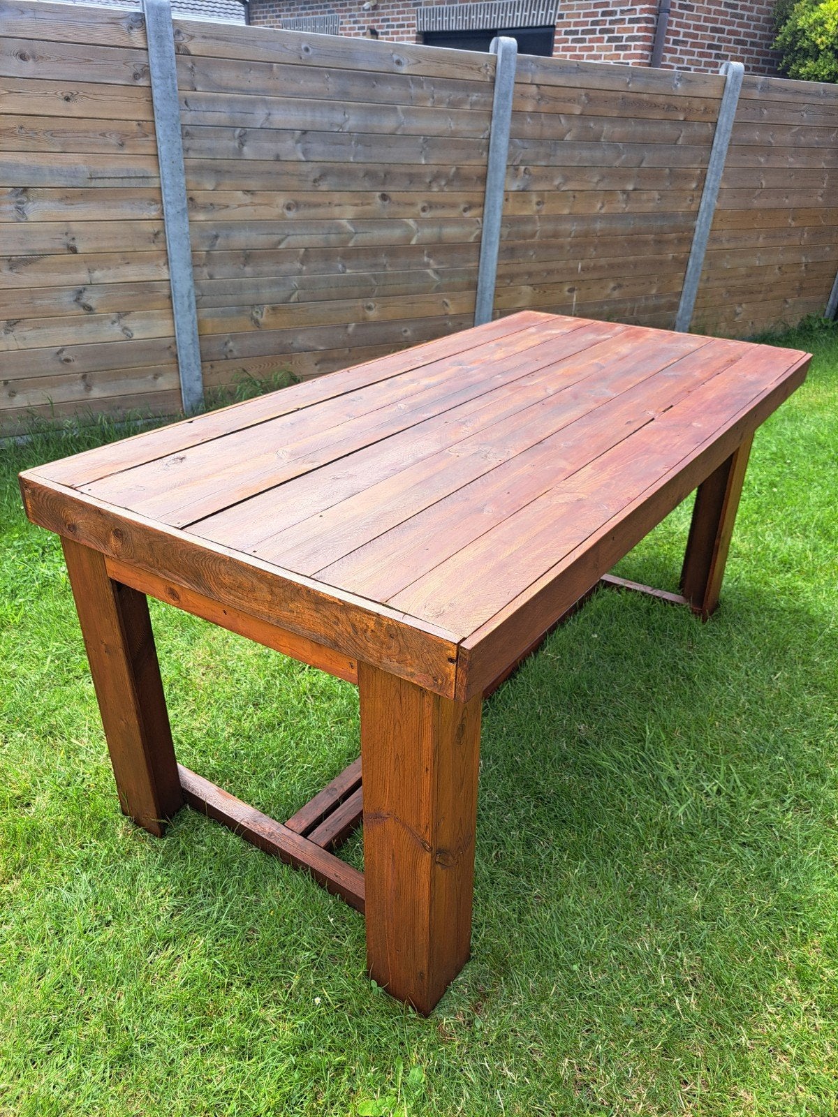 Robuuste Houten Tuintafel (200 x 99 cm) te Duffel – Levering, Ophalen of Verzenden, Zo goed als nieuw, Rechthoekig, Hout