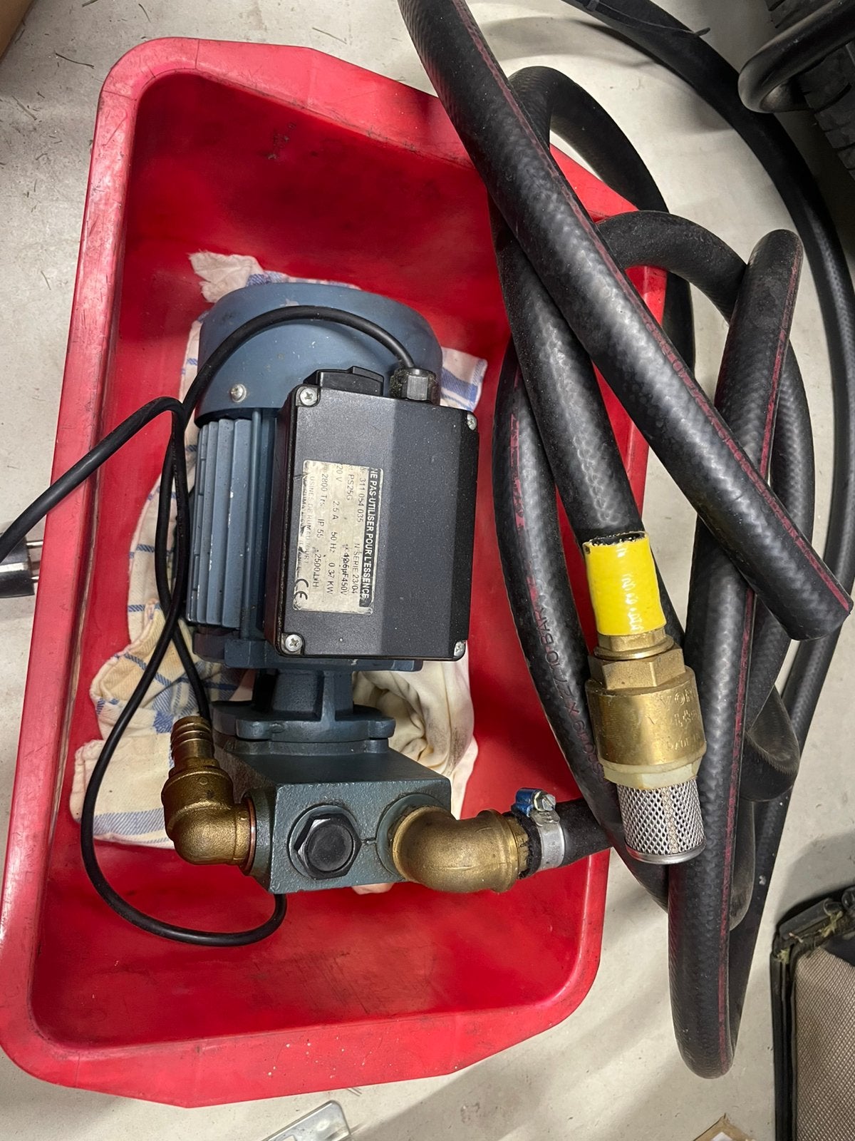 Pompe de transfert de carburant, Enlèvement, Utilisé