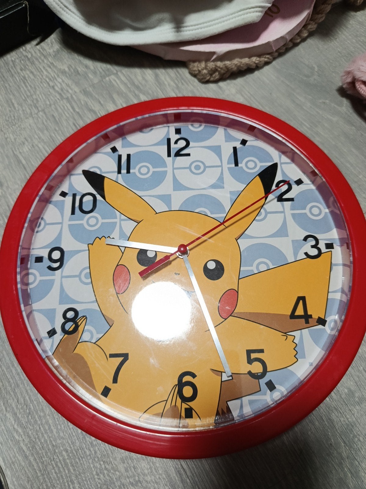 klok pikachu, Rouge, Enlèvement, Autres marques, Horloge murale