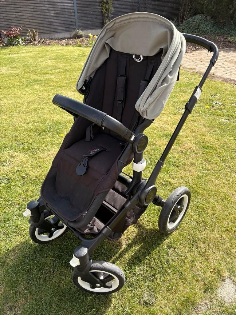 Complete Bugaboo Buffalo All-Terrain  Sage Green, Ophalen, Gebruikt, Bugaboo, Verstelbare duwstang