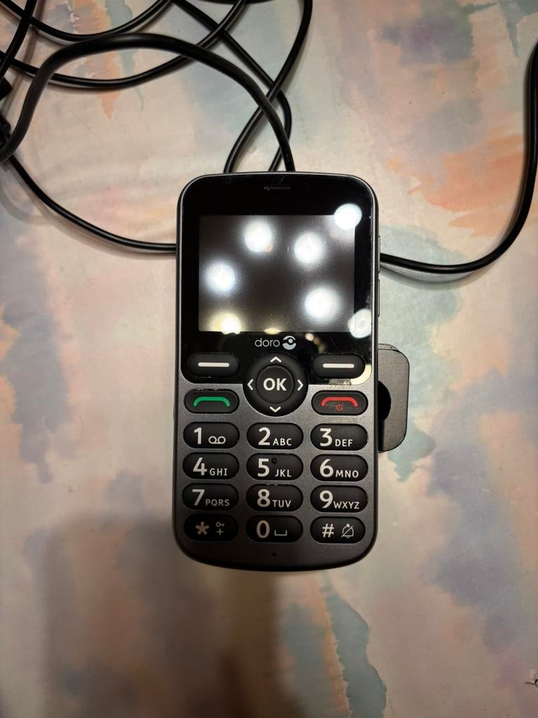 Doro 5860 voor ouderen, Telecommunicatie, Ophalen of Verzenden, Gebruikt, Zwart, Fysiek toetsenbord