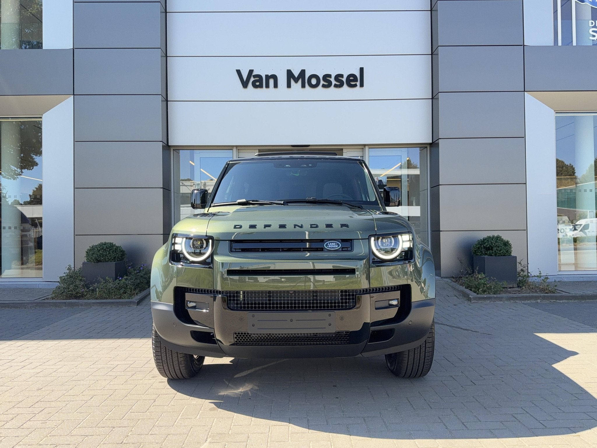 Land Rover Defender 90 S D200 (année de construction 2026), Entreprise, 200 ch, Noir, Defender