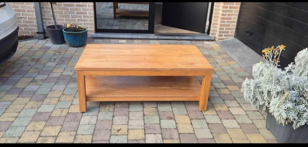 Houten tafel teak lengte 122 breedte 179 hoogte 45, Ophalen