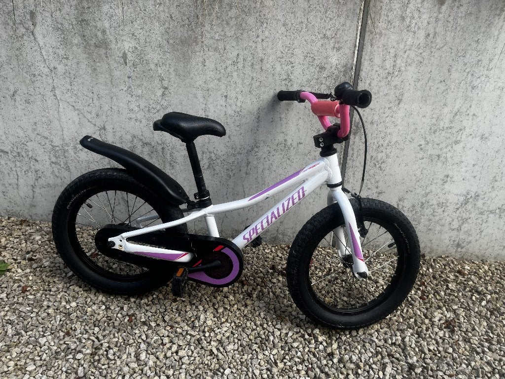 Specialized Riprock Coaster 16 kinderfiets met steunwieltjes, Fietsen en Brommers, Fietsen | Meisjes, Terugtraprem, Gebruikt, Handrem