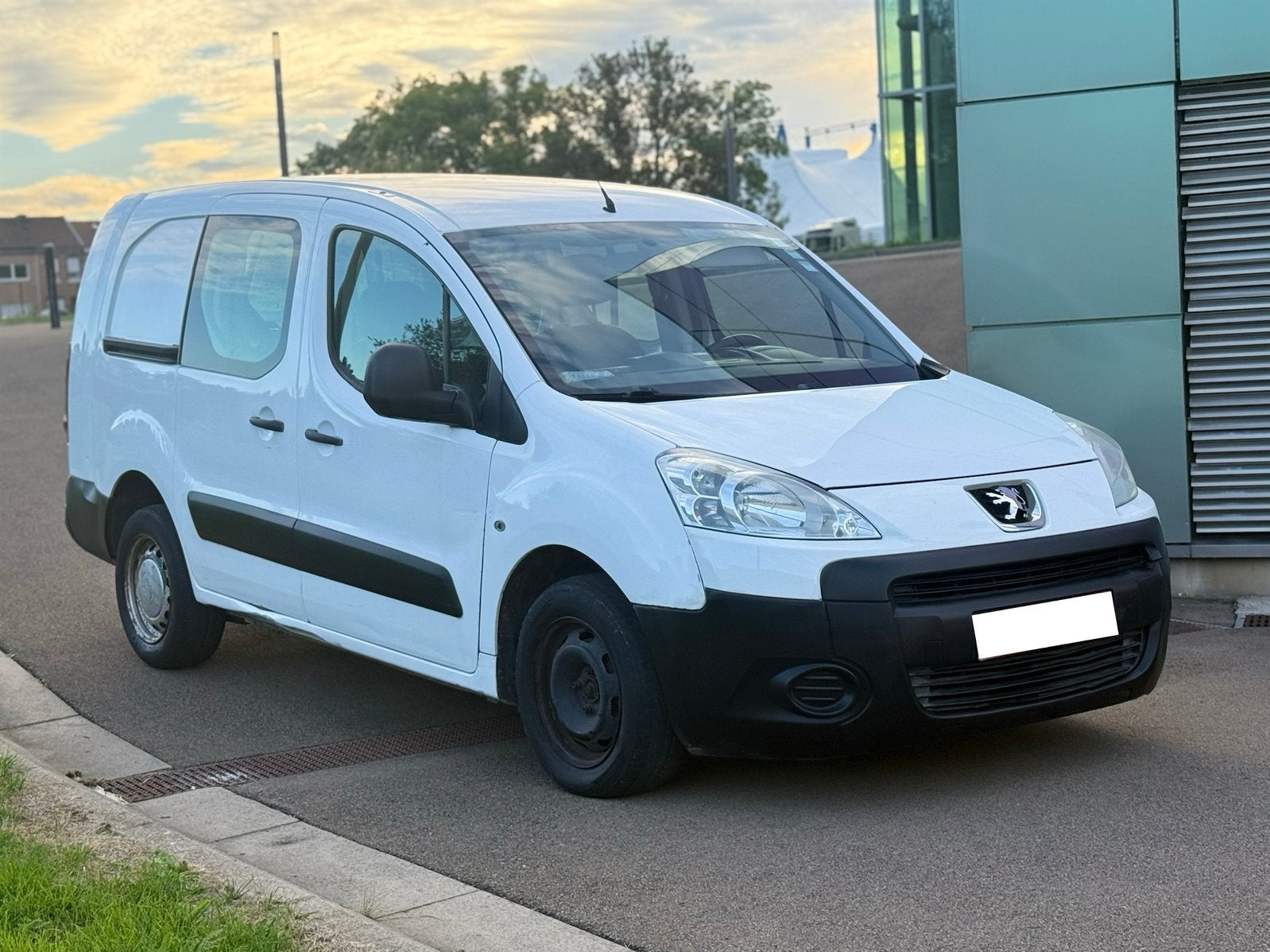 Peugeot Partner 1.6HDi *LONG CHASSIS*150.000KM*2012*, Autos, 75 kW, Achat, 4 portes, 2 places