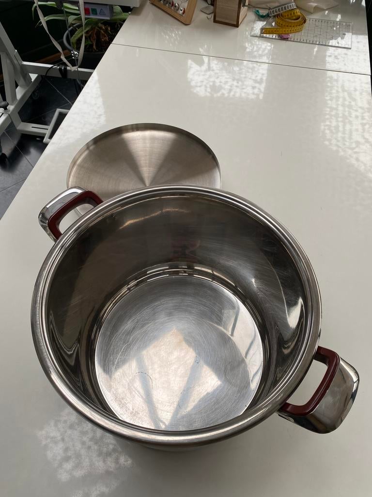 Grote kookpot kookpan soepkom stereliseer kom, Huis en Inrichting, Keuken | Potten en Pannen, Ophalen, Zo goed als nieuw