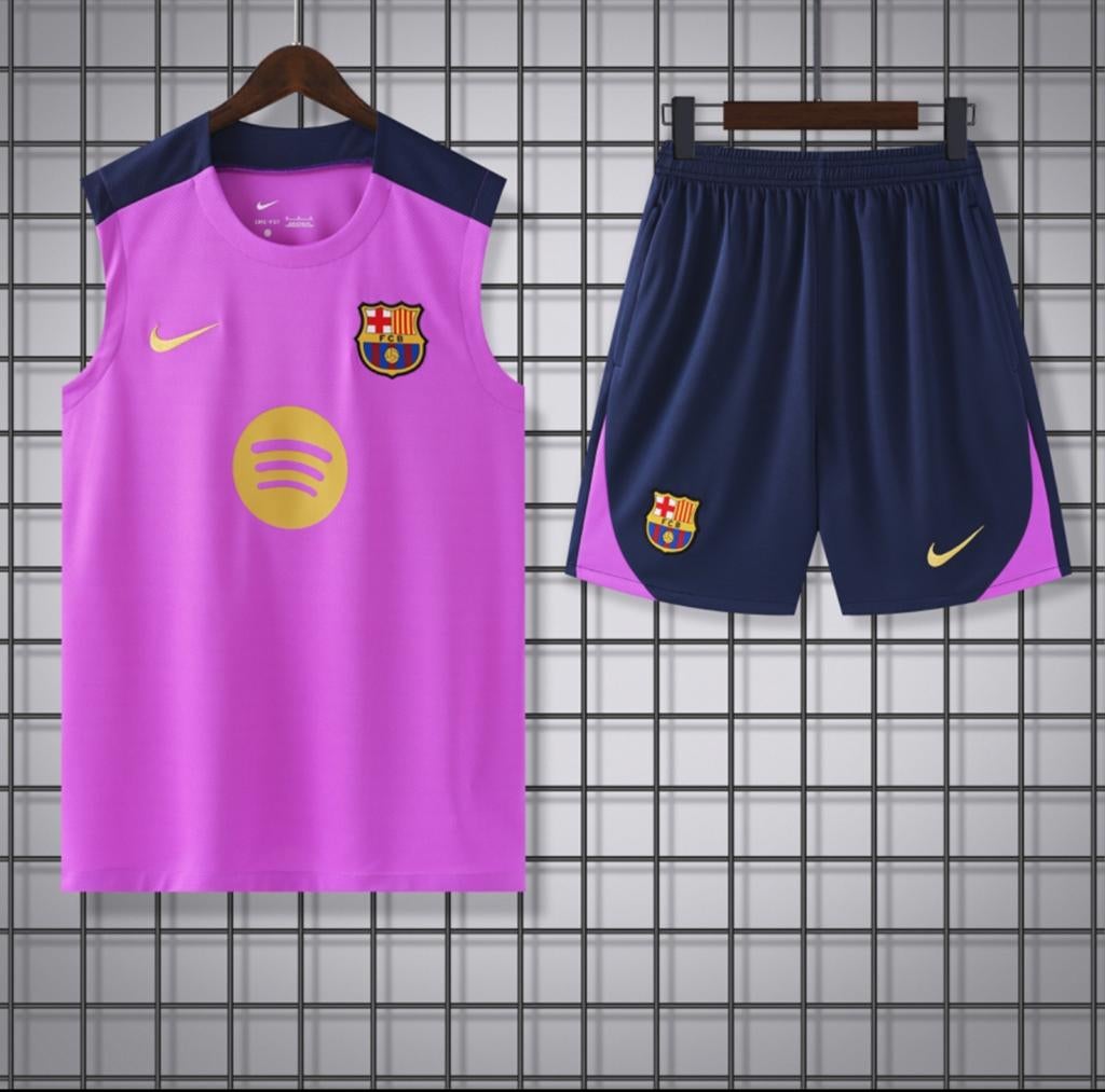 Barcelona voetbaltenue zonder mouwen, Ophalen, Maat 48/50 (M), Nieuw, Roze