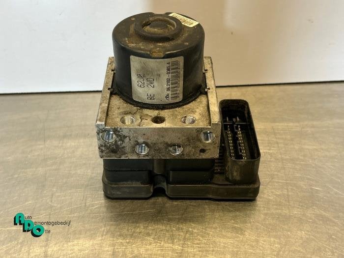 Pompe ABS d'un Suzuki Swift (Swift 05-), -, 3 mois de garantie, Utilisé, -