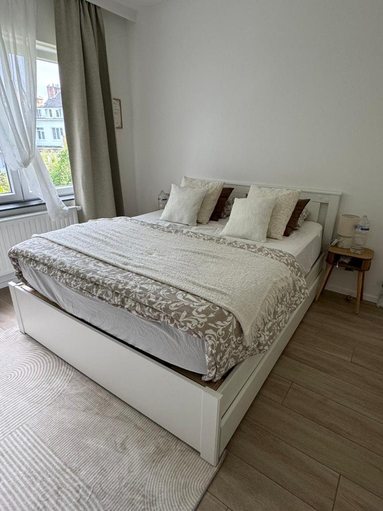 Lit ikea a vendre avec tiroir, Enlèvement, Comme neuf