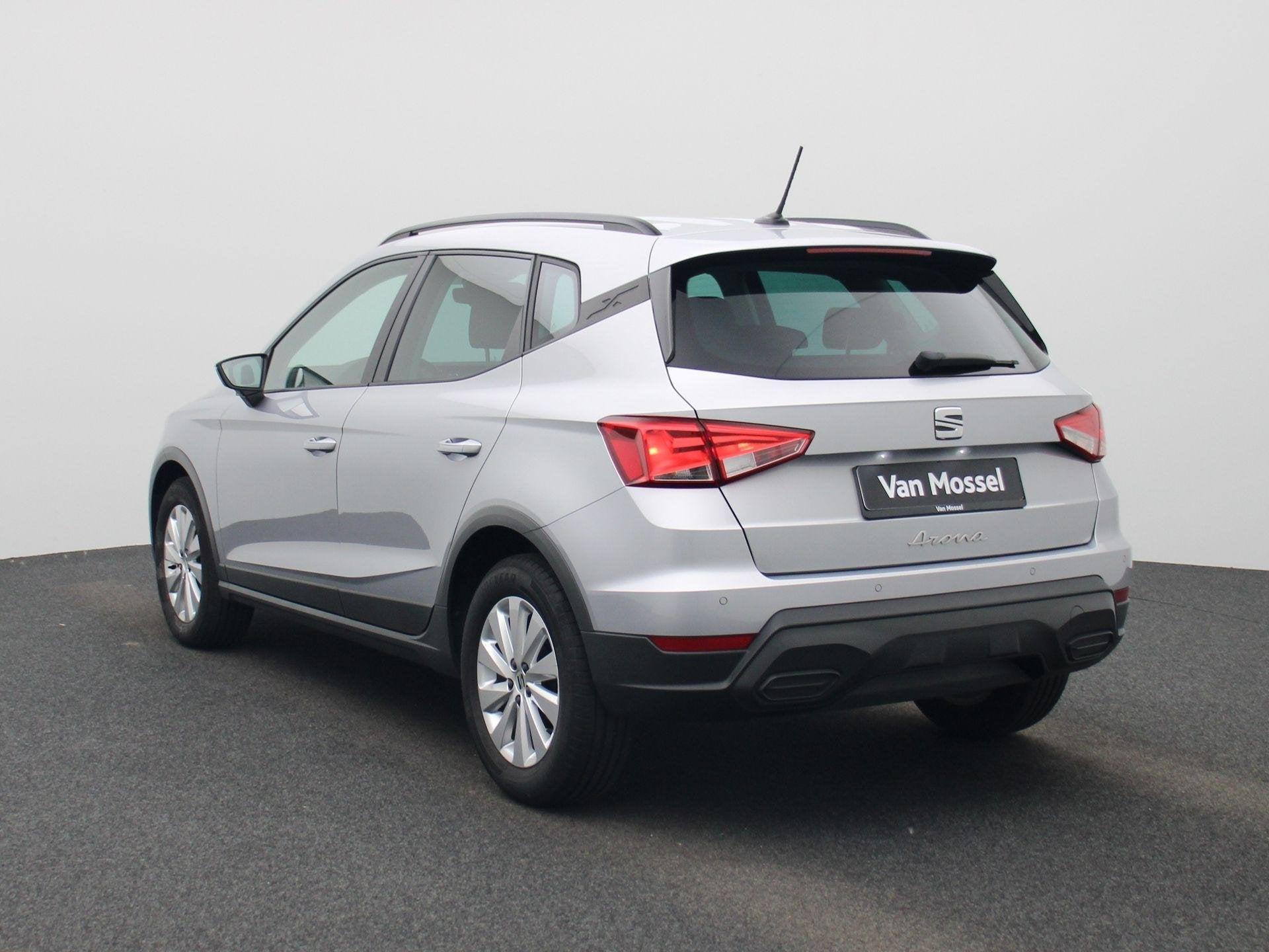 SEAT Arona 1.0 TSI 70kW Move, Autos, Seat, 121 g/km, Argent ou Gris, Achat, Arona