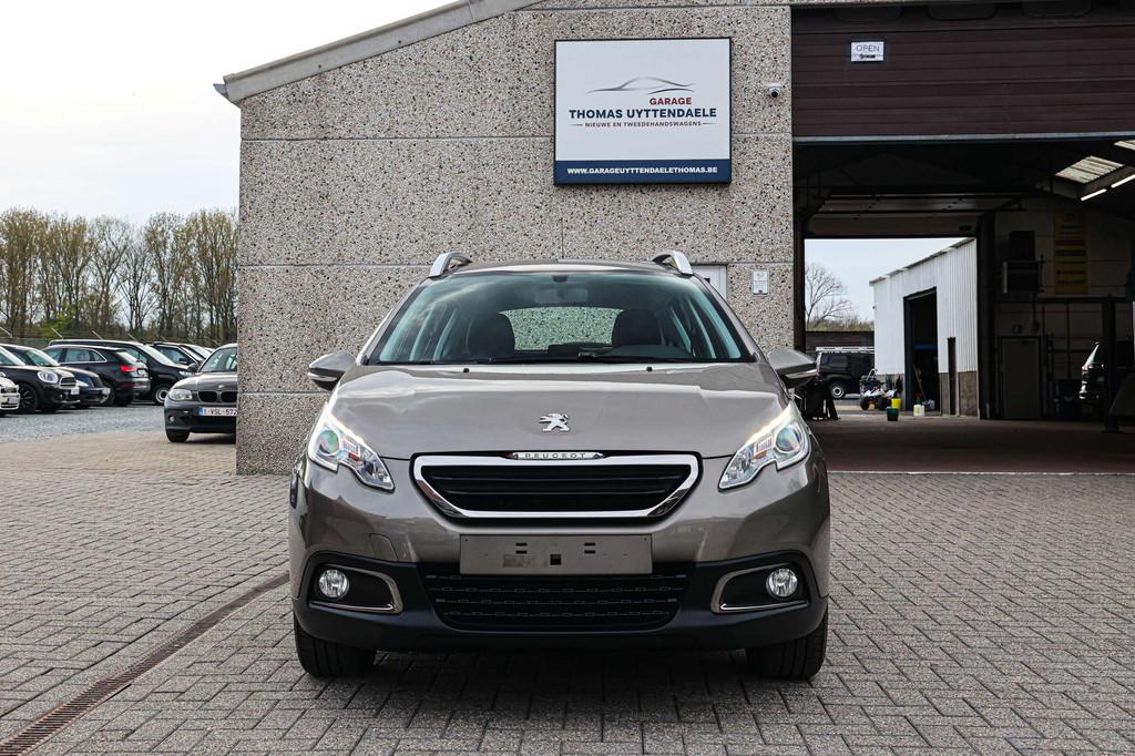 Peugeot 2008 AUTOMAAT*NAVIGATIE*SLECHTS-37700KM*EERSTE-EIGEN, Auto's, Euro 5, Stof, Gebruikt, 1199 cc