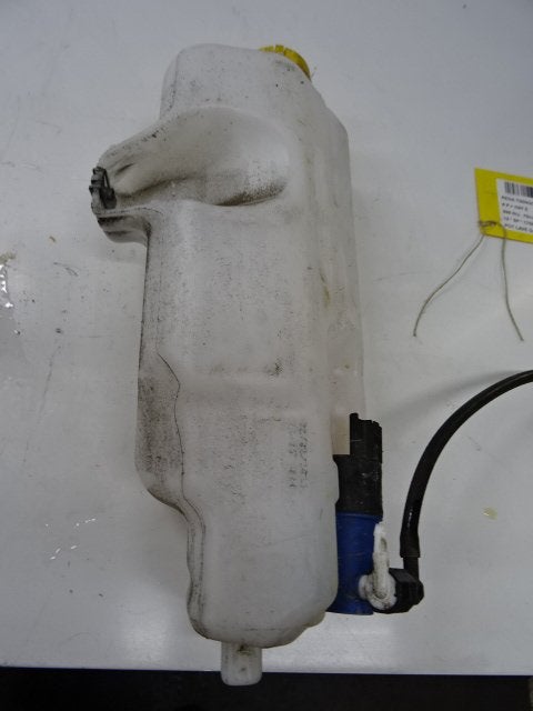 LAVE-GLACE RESERVOIR AVANT Twingo III (AH) (A453860080), Renault, Mevr. I. Hauben, Utilisé, Rue de l'Espoir 34 34
4030  GRIVEGNÉE, BE