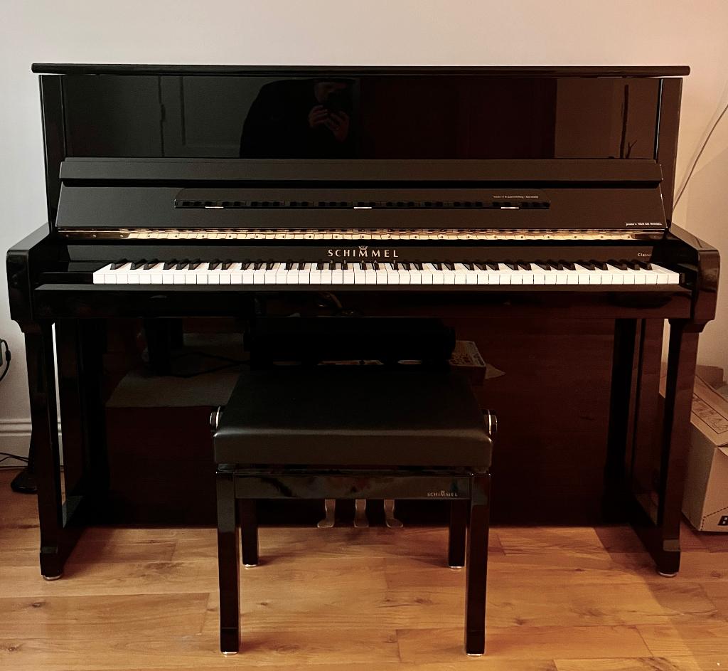 Piano Schimmel, Muziek en Instrumenten, Piano's, Zo goed als nieuw, Piano, Zwart, Hoogglans, Ophalen