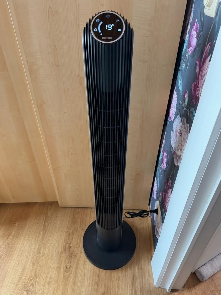 Koenic Torenventilator KTF 45322 B – Zwart, Electroménager, Ventilateurs, Comme neuf, Ventilateur tour, Ventilateur avec télécommande