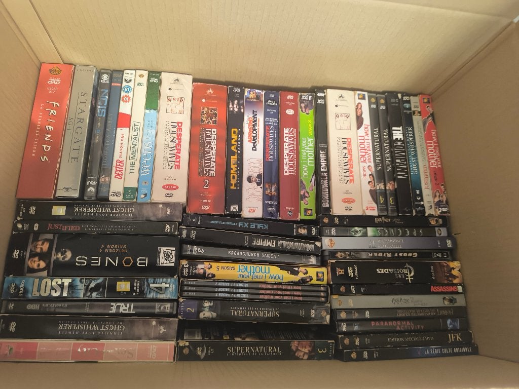 Set van 70 tv-series + 11 dvd's, Ophalen of Verzenden, Gebruikt
