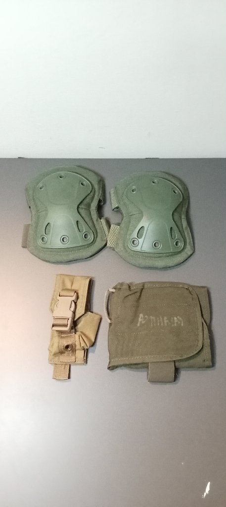 Ensemble de gear de l'armée ukrainienne, Collections, Enlèvement ou Envoi, Armée de terre, Vêtements ou Chaussures