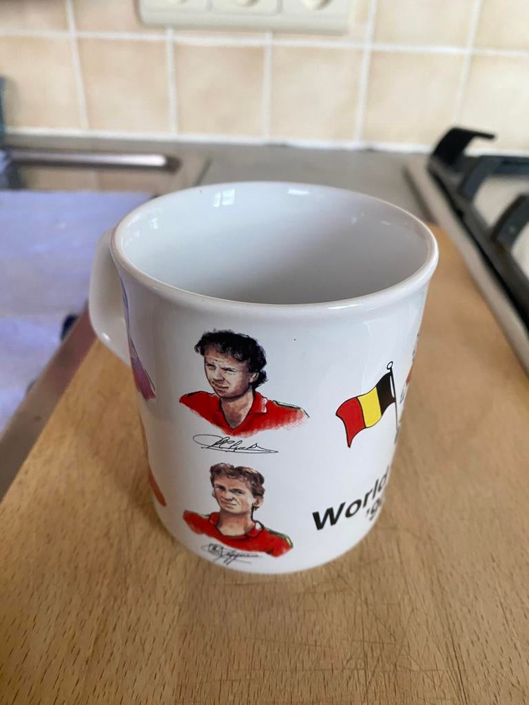 Oude wereldbeker, Ophalen of Verzenden, Zo goed als nieuw
