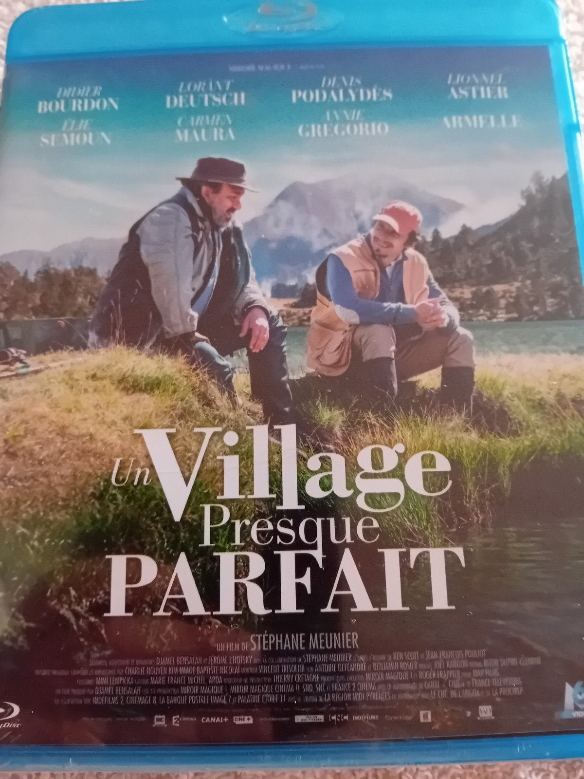 un village presque parfait, Français, Enlèvement, Blu-ray, Neuf, dans son emballage
