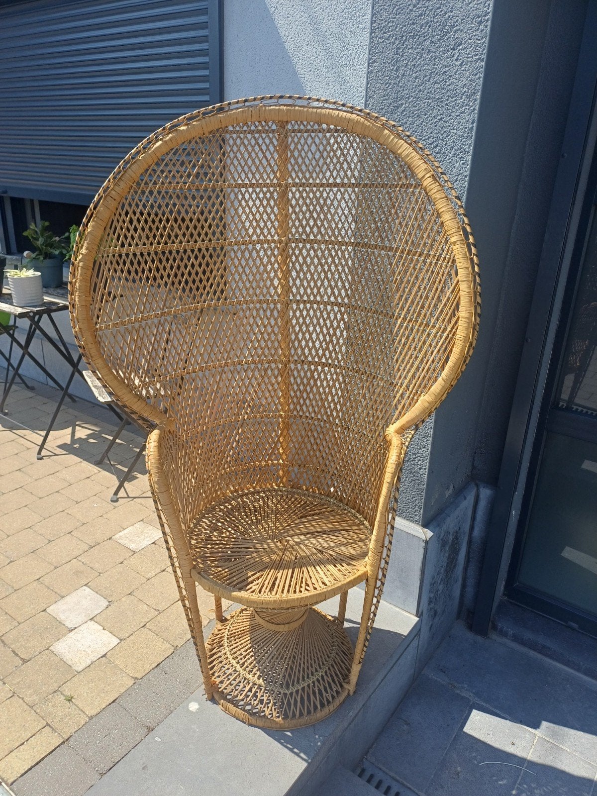 fauteuil rotin, Ophalen