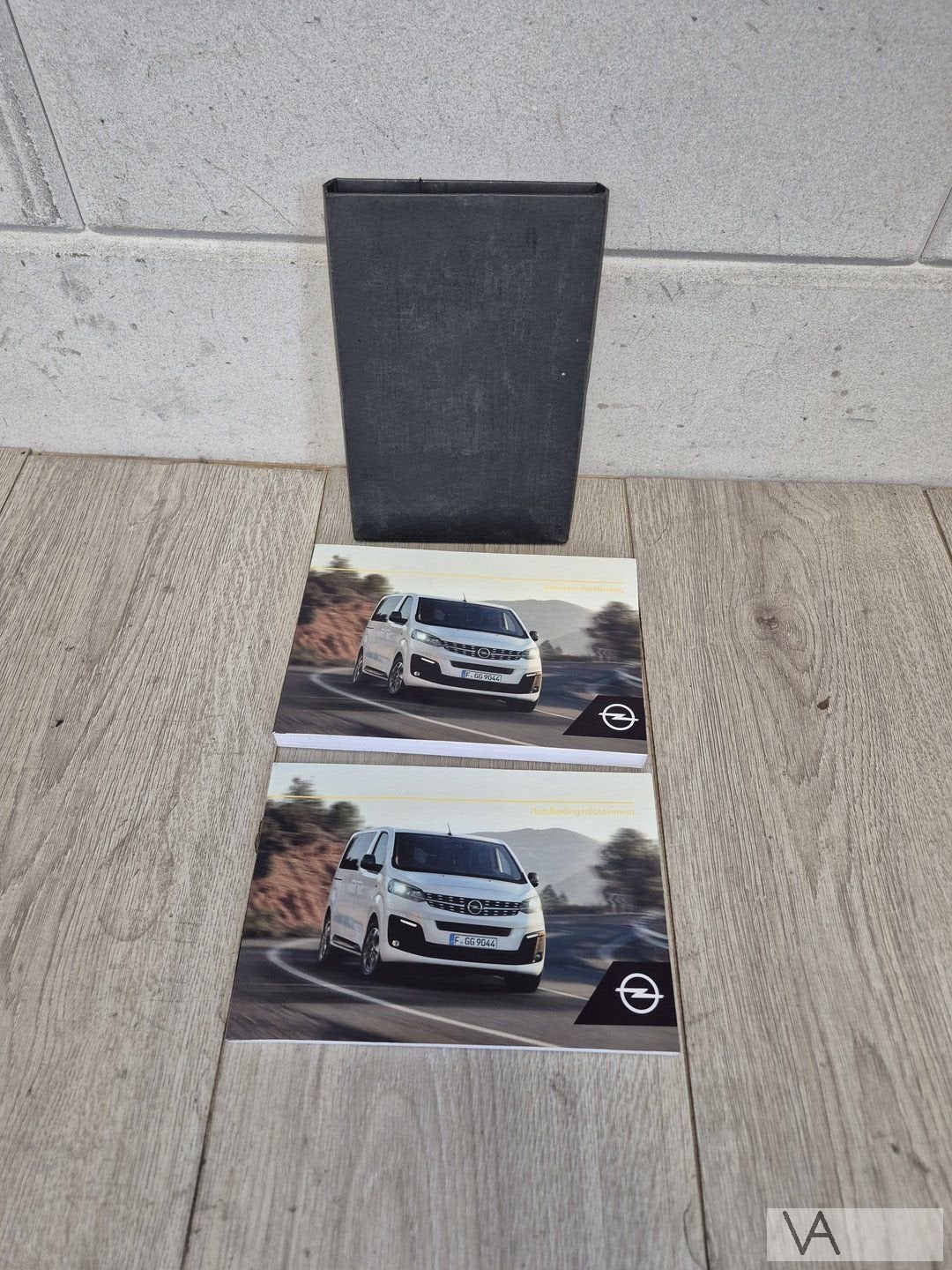 Handleiding instructieboekje van Opel Vivaro 2013 - 2019 €30, Ophalen of Verzenden