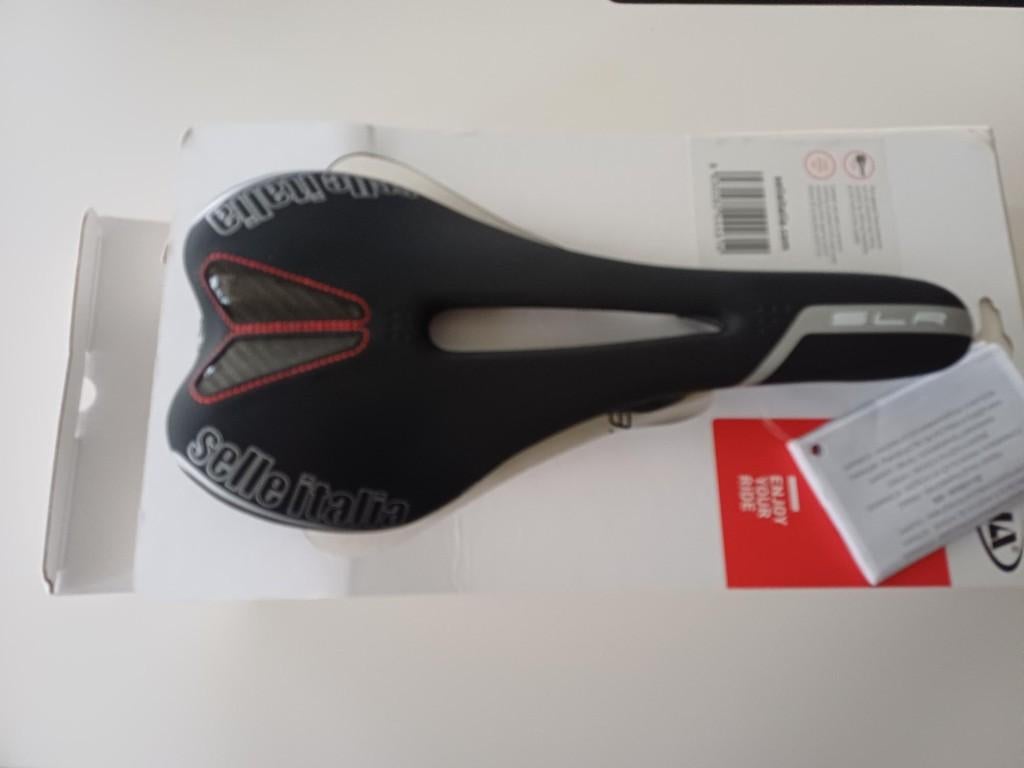 Nieuwe koerszadel, Fietsen en Brommers, Fietsonderdelen, Ophalen, Racefiets, Nieuw, Zadel