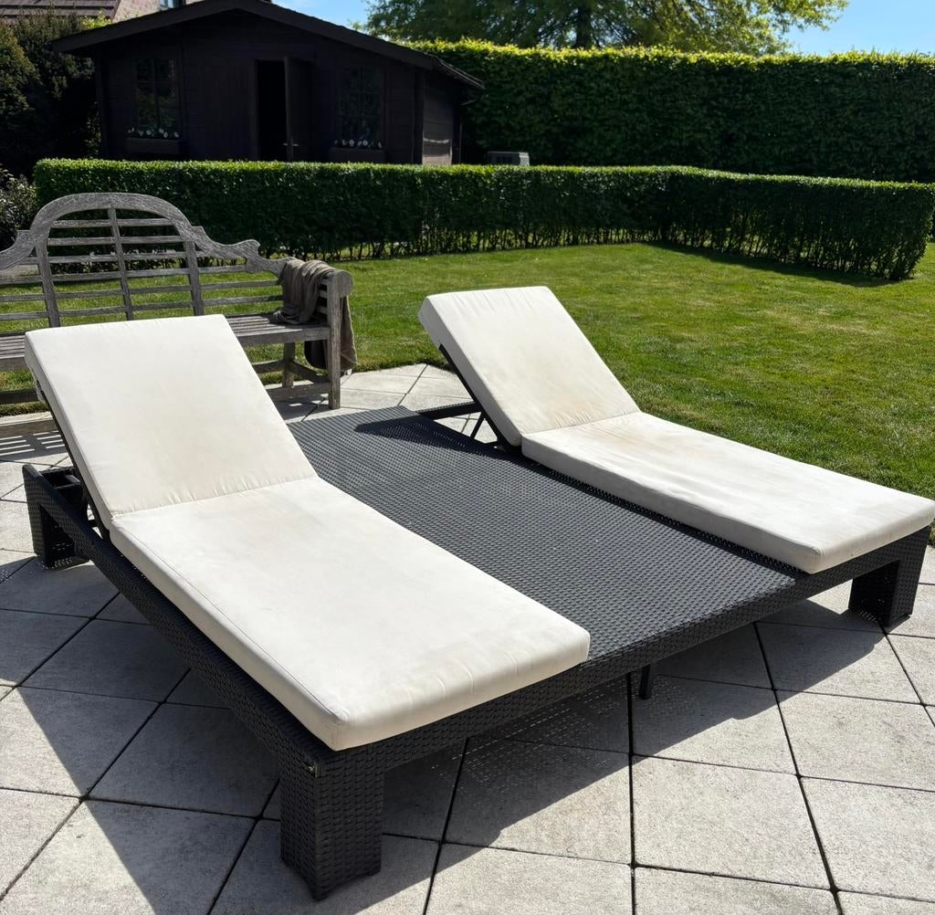 Dubbel ligbed in rotan, Tuin en Terras, Ligbedden, Ophalen, Zo goed als nieuw, Rotan